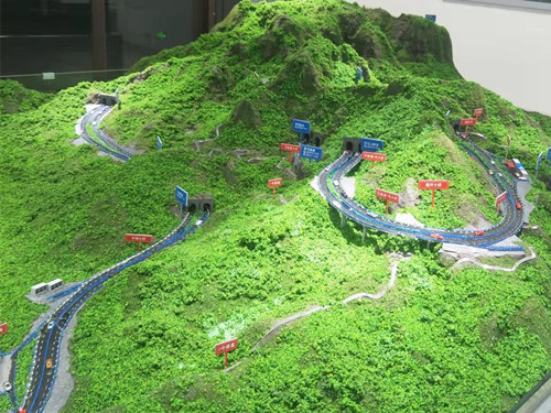 河南盤(pán)山公路隧道地形沙盤(pán)局部圖